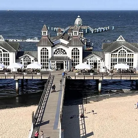 Penthouse Sea View 度假居 劳特尔巴赫